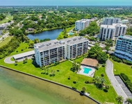 Unit for rent at 100 Oakmont Lane, FL, 33756