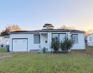 Unit for rent at 1717 Hawthorne Street, TX, 77568