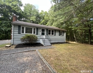 Unit for rent at 332 Richmond Road, Coventry, CT, 06238