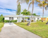 Unit for rent at 527 109th Avenue N, Naples, FL, 34108