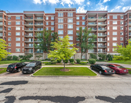 Unit for rent at 5555 N Cumberland Avenue, Chicago, IL, 60656