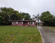 Unit for rent at 208 Oakwood Drive, BROOKSVILLE, FL, 34601