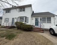 Unit for rent at 308 Kansas Street, Lindenhurst, NY, 11757