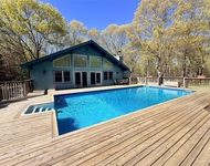 Unit for rent at 43b Old Squires Road, Hampton Bays, NY, 11946
