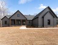 Unit for rent at 3255 Tanners Mill Road, Gainesville, GA, 30507