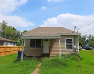 Unit for rent at 107 Prewitt Lane, West Columbia, TX, 77486