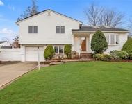 Unit for rent at 5 Glenbrook Road, Hicksville, NY, 11801