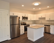 Unit for rent at 217 Rockingham, Londonderry, 03053