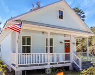 Unit for rent at 905 Wayne Street, Darien, GA, 31305