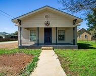 Unit for rent at 103 N Avenue Q Ave, Johnson City, TX, 78636