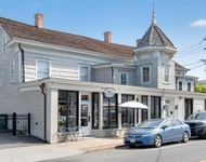 Unit for rent at 108 South Street, Oyster Bay, NY, 11771
