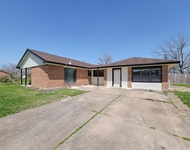 Unit for rent at 133 S Yaupon Street, Lake Jackson, TX, 77566