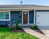 Unit for rent at 339 Lincoln Avenue, Downers Grove, IL, 60515