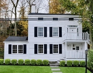 Unit for rent at 94 Main Street, Roslyn, NY, 11576
