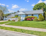 Unit for rent at 168 Lenox Avenue, Uniondale, NY, 11553