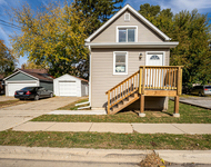 Unit for rent at 570 5th Avenue, Aurora, IL, 60505