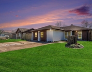 Unit for rent at 4514 36th Street, Dickinson, TX, 77539