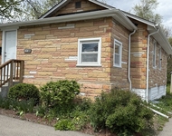 Unit for rent at 208 W Nippersink Road, Round Lake, IL, 60073