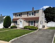 Unit for rent at 30 Castle Lane, Levittown, NY, 11756