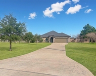 Unit for rent at 626 Sunset Trail, Angleton, TX, 77515