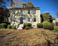 Unit for rent at 29 New City Street, Essex, CT, 06426