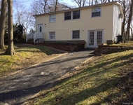 Unit for rent at 10 Woodchuck Lane, East Setauket, NY, 11733