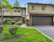 Unit for rent at 36 Wimbledon Drive, Roslyn, NY, 11576