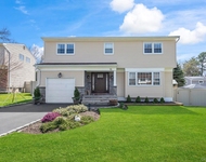 Unit for rent at 15 Lawrence Court, Syosset, NY, 11791