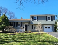 Unit for rent at 79 Baltusrol, Summit, NJ, 07901