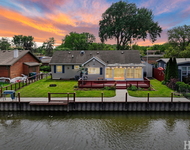 Unit for rent at 707 Kingston Boulevard, McHenry, IL, 60050