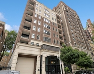 Unit for rent at 434 W Melrose Street, Chicago, IL, 60657