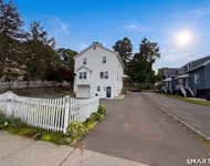 Unit for rent at 50 Lincoln Avenue, Danbury, CT, 06810