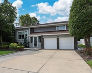 Unit for rent at 14 Glenn Drive, Woodbury, NY, 11797