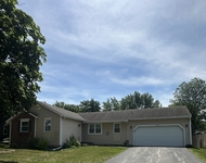 Unit for rent at 1416 Duquesne Avenue, Naperville, IL, 60565