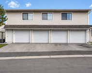 Unit for rent at 707 Sunfish Point, Schaumburg, IL, 60194