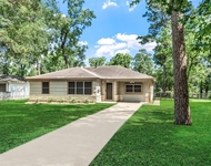 Unit for rent at 1105 Thomas Avenue, Conroe, TX, 77301