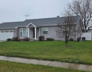 Unit for rent at 467 E Valleyview Drive, Bartlett, IL, 60103