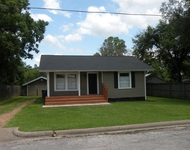 Unit for rent at 319 N Hunt Street N, Bellville, TX, 77418