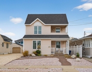 Unit for rent at 19 Haddonfield Avenue, Lavallette, NJ, 08735