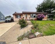 Unit for rent at 7406 Jackson Avenue, PENNSAUKEN, NJ, 08109