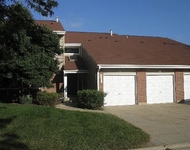 Unit for rent at 995 S Pinetree Circle, Buffalo Grove, IL, 60089