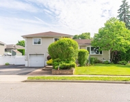 Unit for rent at 6 Manor Drive, Bethpage, NY, 11714