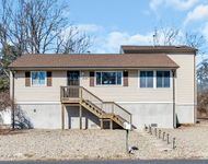 Unit for rent at 3118 Glasgow Avenue, Toms River, NJ, 08753