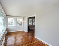 Unit for rent at 24 High Street, Locust Valley, NY, 11560