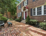 Unit for rent at 506 Roslyn Place, Pittsburgh, PA, 15232