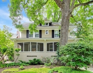 Unit for rent at 2624 Thayer Street, Evanston, IL, 60201