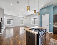 Unit for rent at 714 E 20th St, Houston, TX, 77008