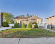 Unit for rent at 9 Ferndale Drive, Hicksville, NY, 11801