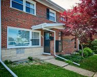 Unit for rent at 926 N Boxwood Drive, Mount Prospect, IL, 60056