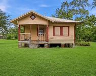 Unit for rent at 811 W Broad Street, Freeport, TX, 77541
